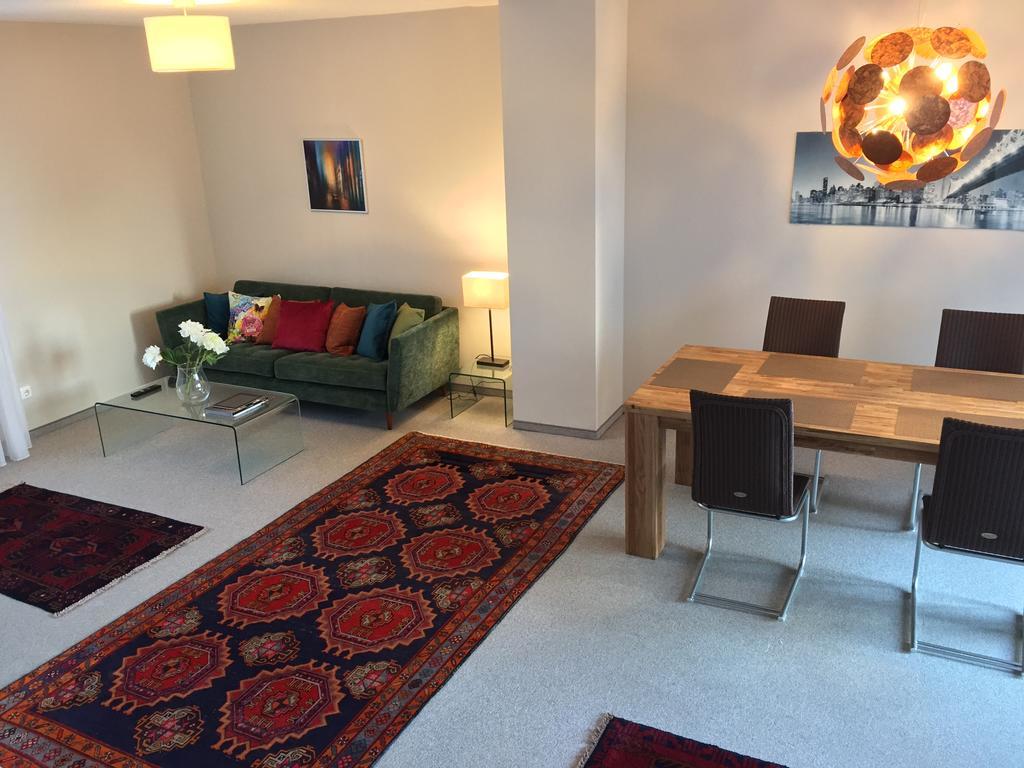Spacious Starnberg Condo Next To Munich Exterior photo